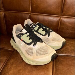 On Cloud running shoes